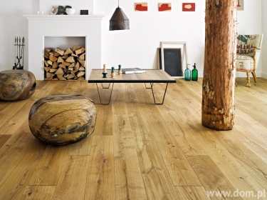 Podłoga drewniana w klasycznym wnętrzu