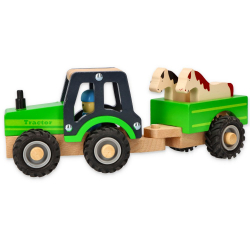 Drewniany traktor z przyczepką