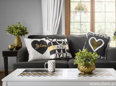 poduchy dekoracyjne na sofe (1)